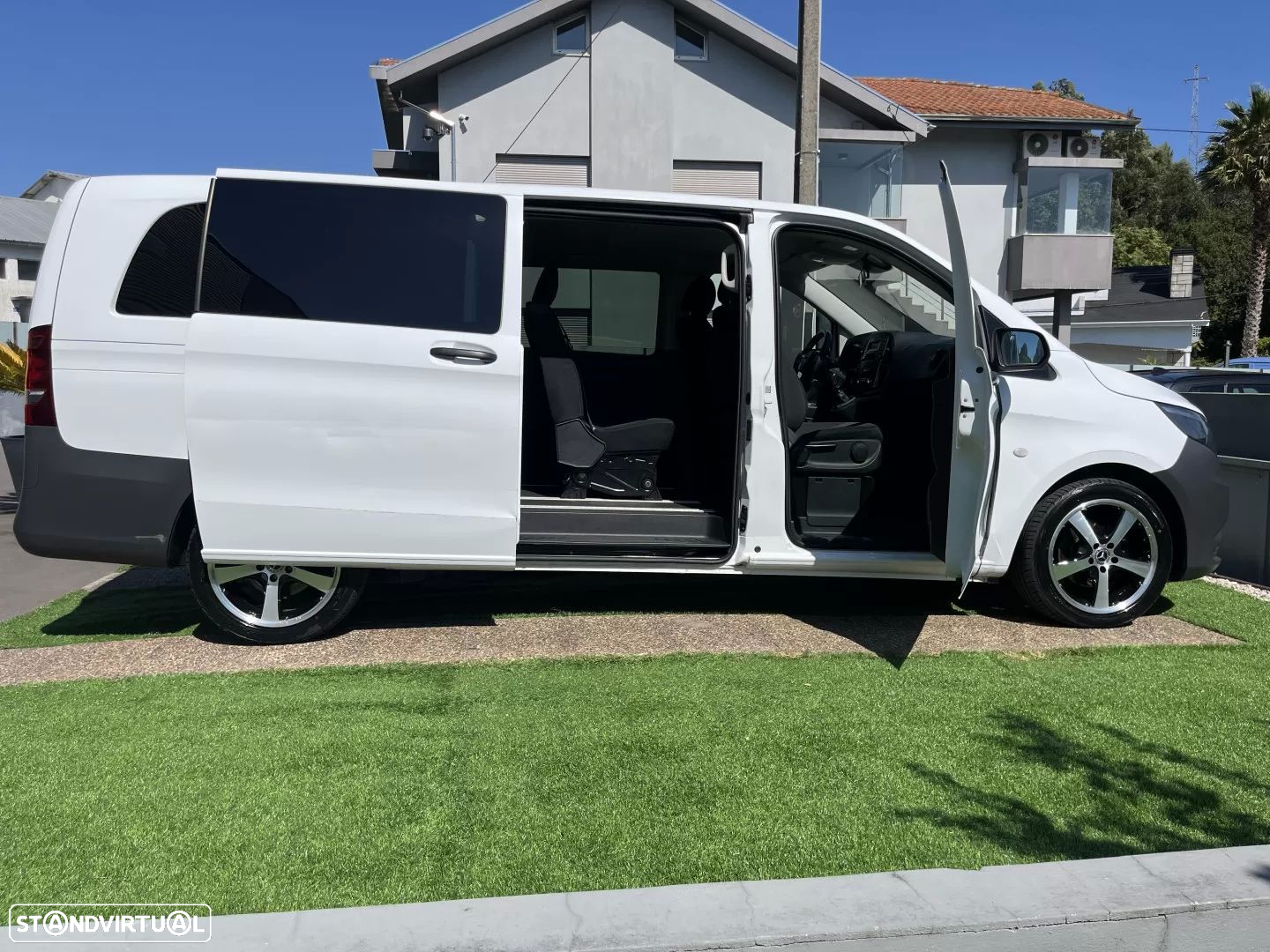 Mercedes-Benz Vito Tourer 109 CDI (BlueTEC) Extra-Longa SELECT - 8