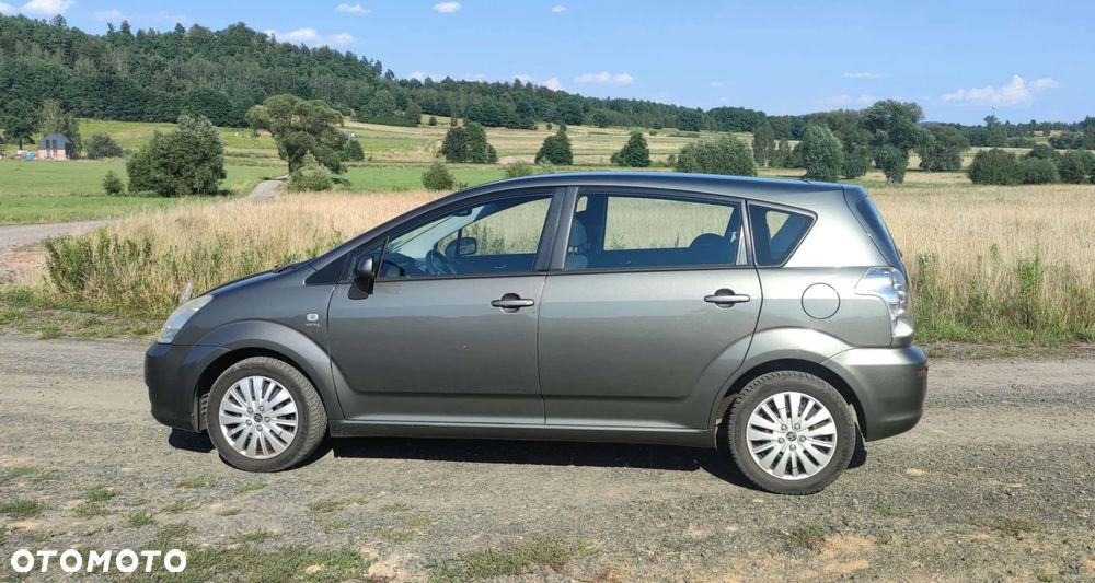 Toyota Corolla Verso 1.8 Sol + 7os - 3