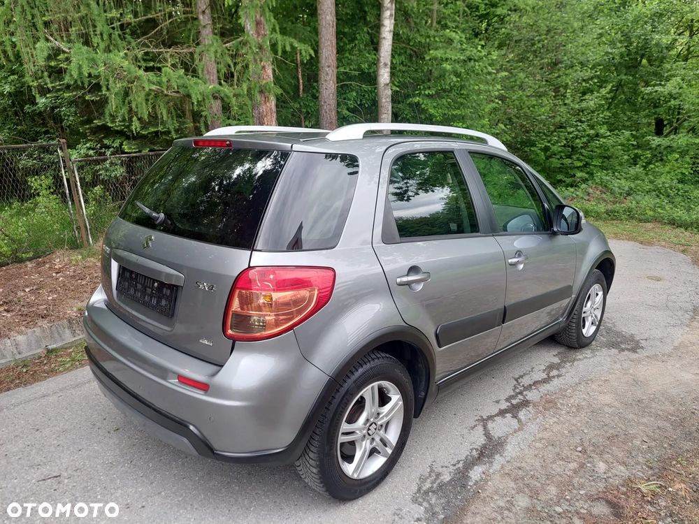 Suzuki SX4 1.6 Premium 4WD - 3