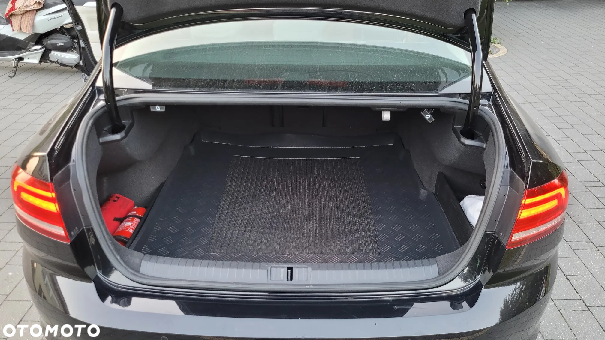 Volkswagen Passat 2.0 TDI BMT Comfortline - 20