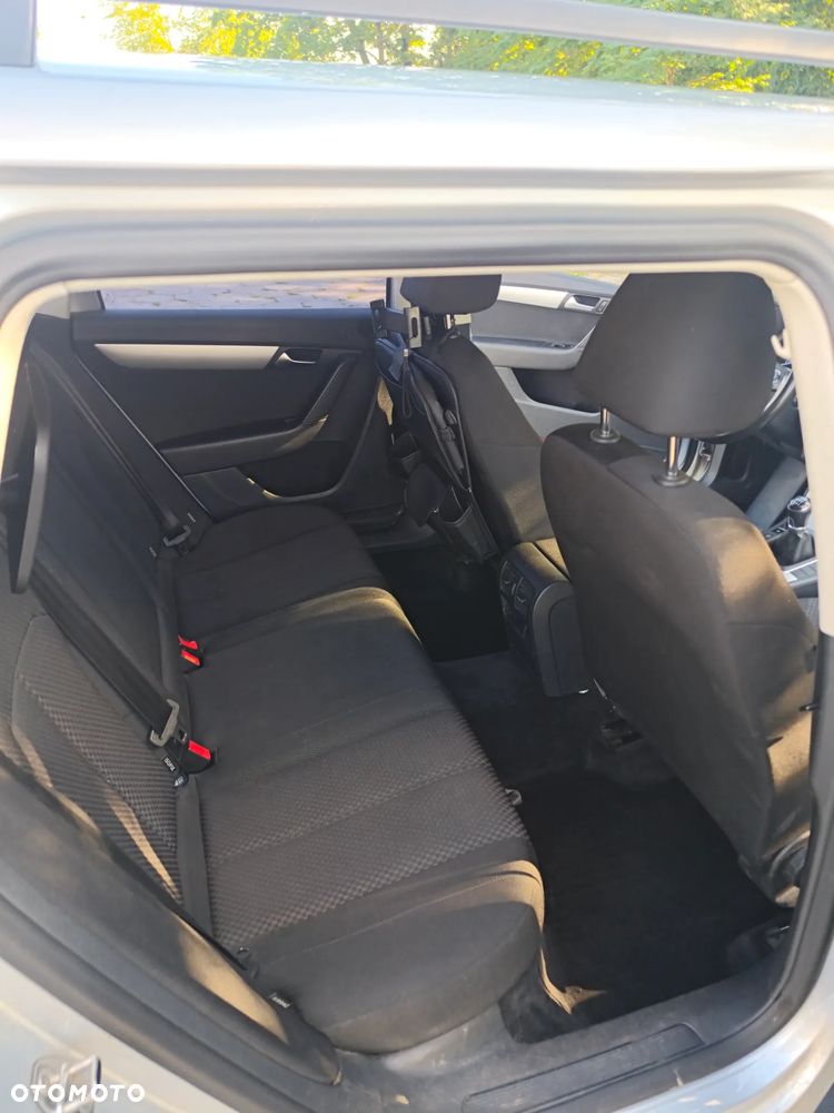 Volkswagen Passat 2.0 TDI 4Mot Highline - 10