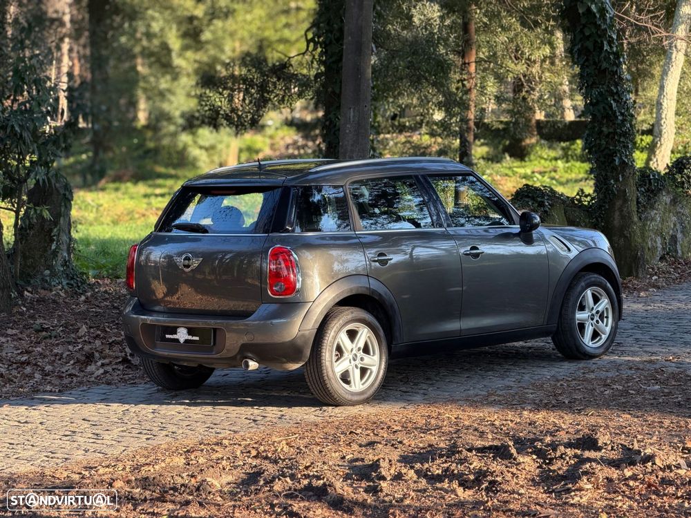 MINI Countryman One D - 4
