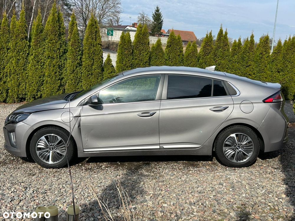 Hyundai IONIQ 1.6 GDI Premium - 5