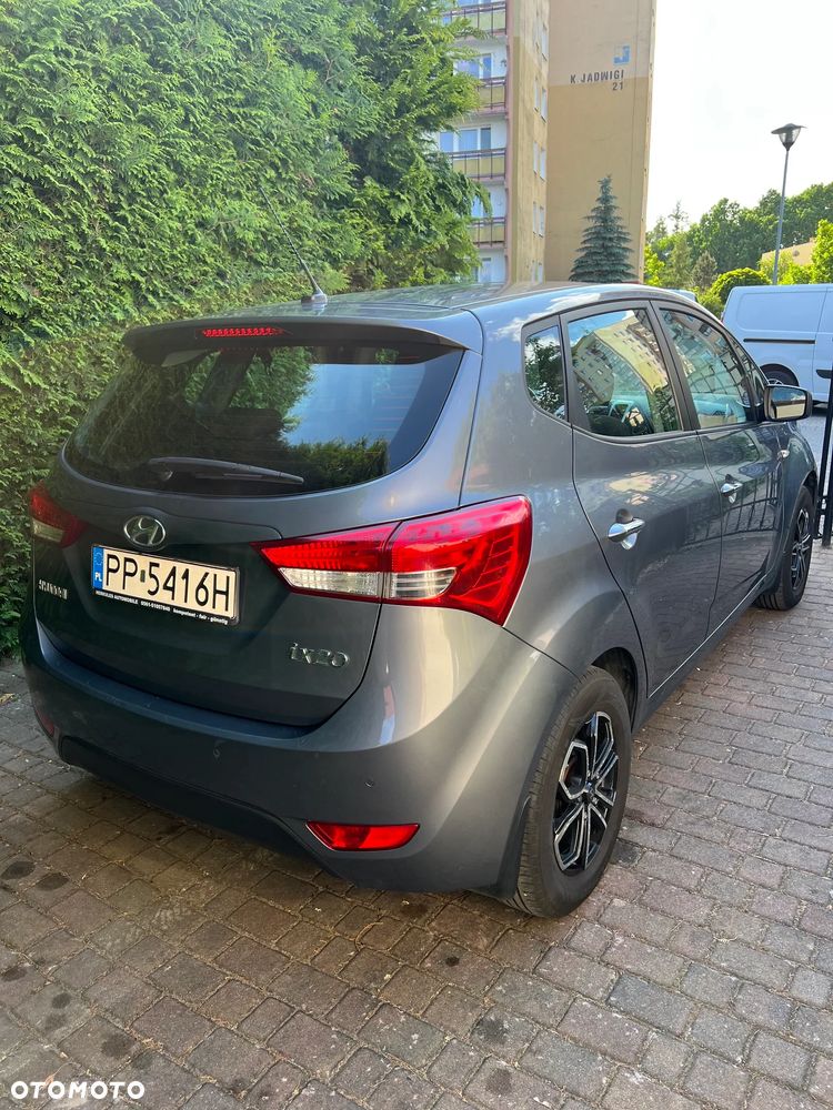 Hyundai ix20 - 8