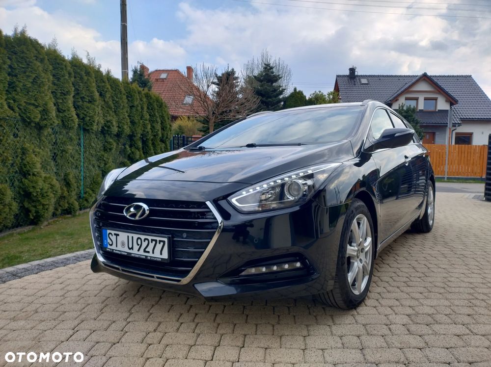 Hyundai i40 Kombi 1.7 CRDi Premium - 1