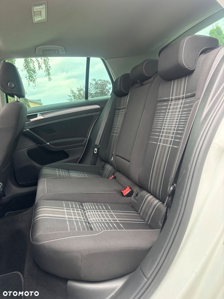 Volkswagen Golf 1.4 TSI ACT BlueMotion Technology DSG Highline - 11