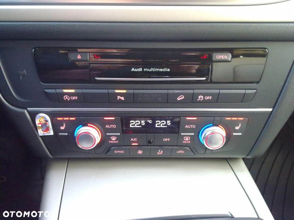 Audi A6 Allroad - 31