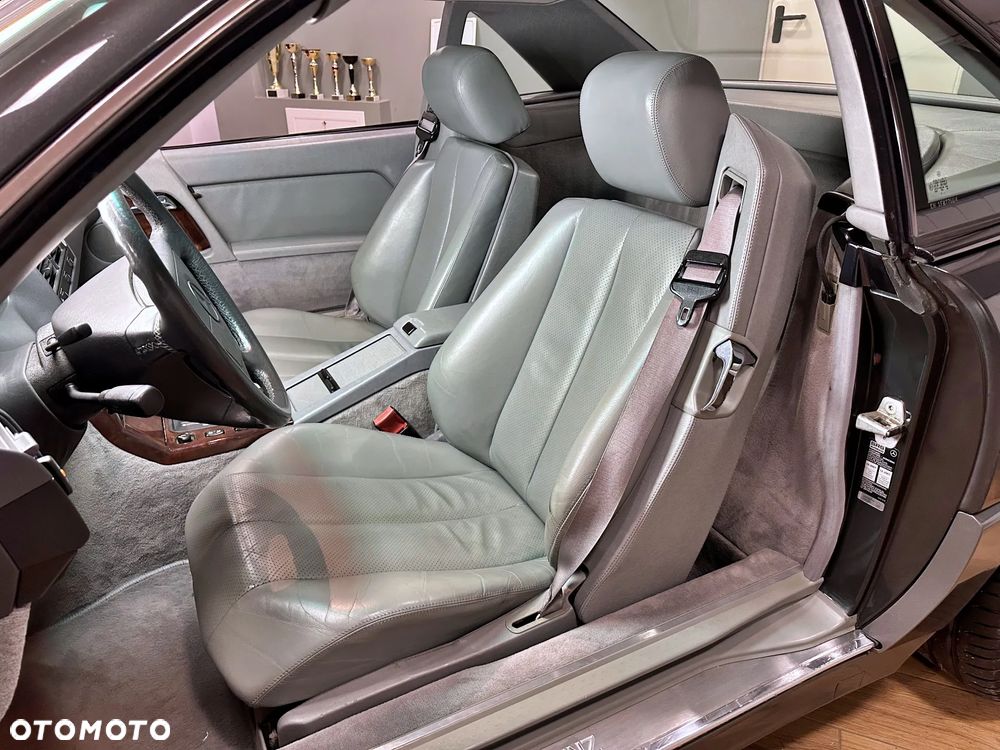 Mercedes-Benz SL - 7