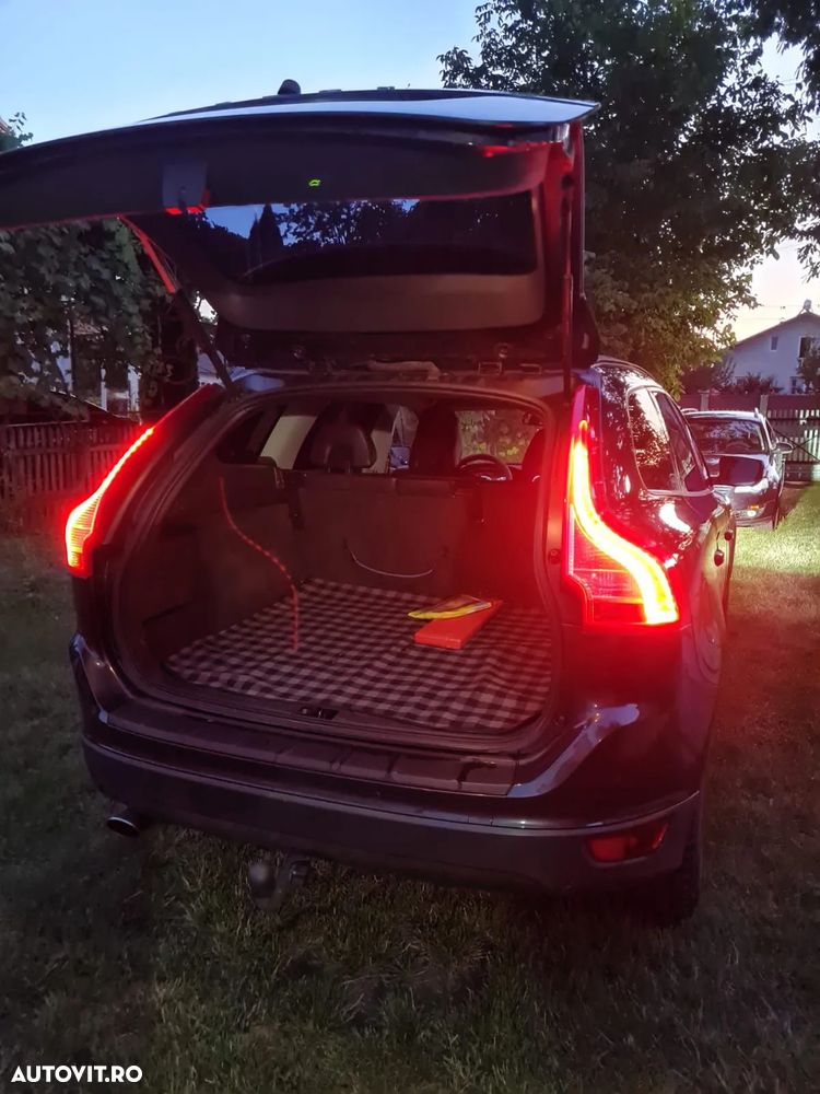 Volvo XC 60 - 6