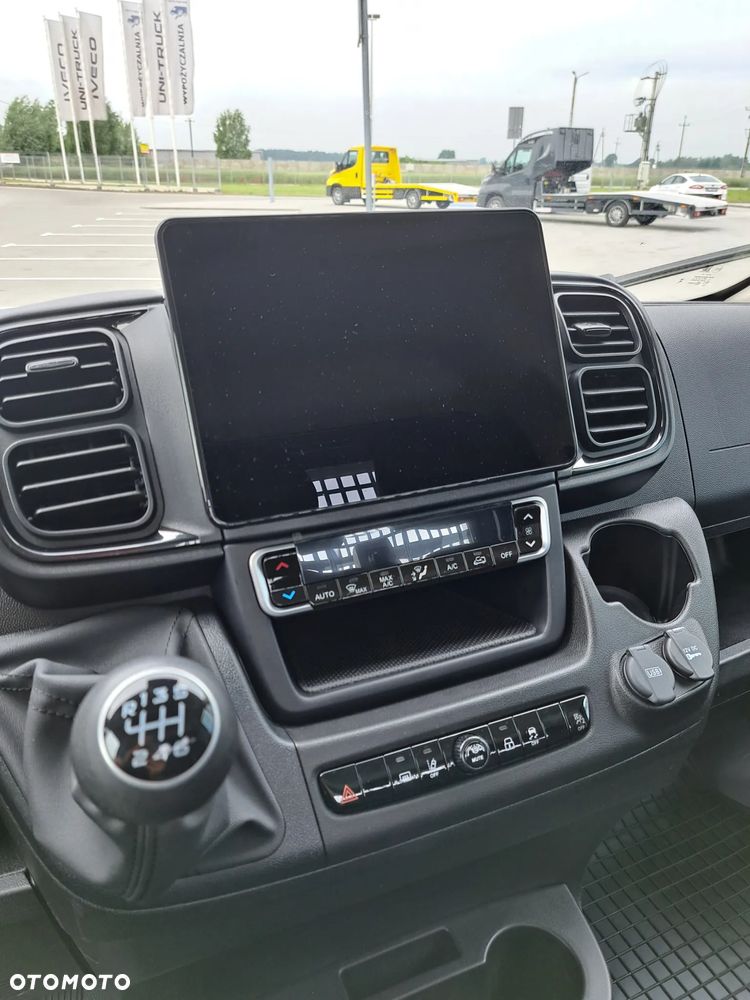 Fiat Ducato skrzynia fabryczna 4.2m  Dostępna od ręki!! - 15
