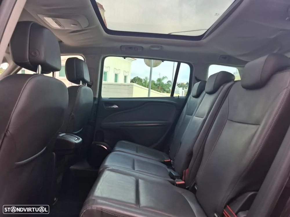 Opel Zafira 2.0 CDTi Cosmo - 29