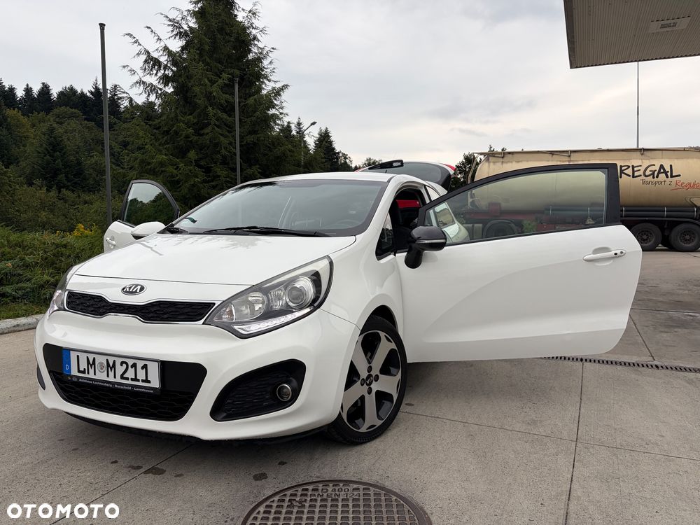Kia Rio 1.2 Dream Team Edition - 6