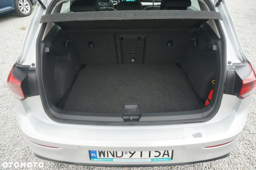 Volkswagen Golf VIII 2.0 TDI Life - 32