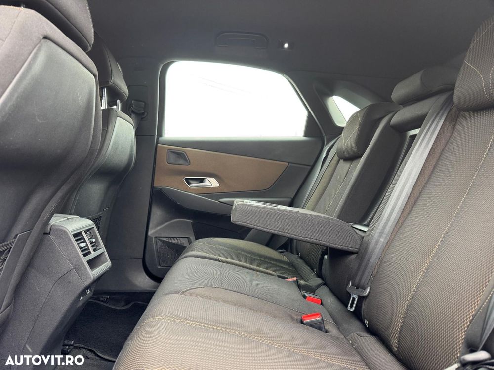 DS Automobiles DS 7 Crossback - 33