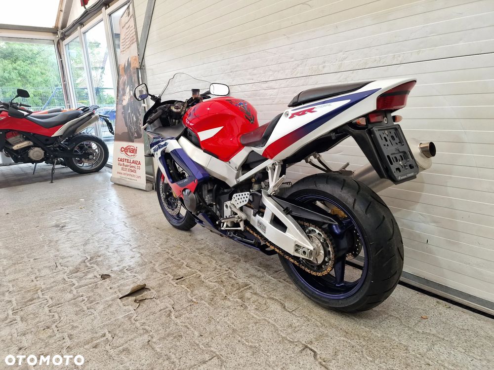 Honda CBR - 3