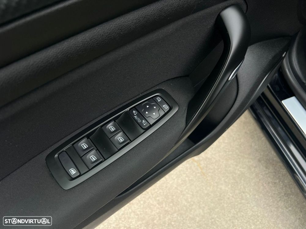 Renault Mégane Sport Tourer 1.5 Blue dCi Limited - 18