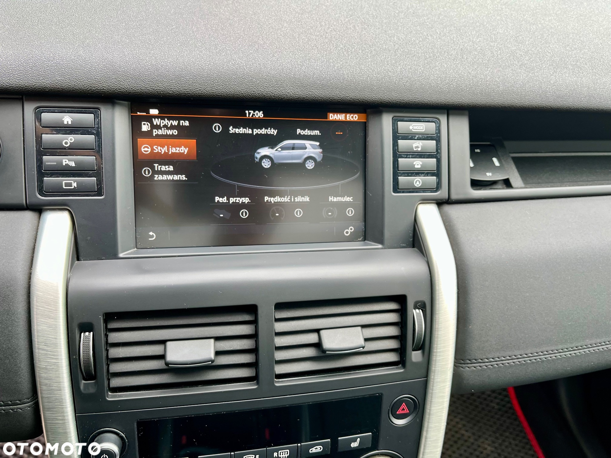 Land Rover Discovery Sport - 15
