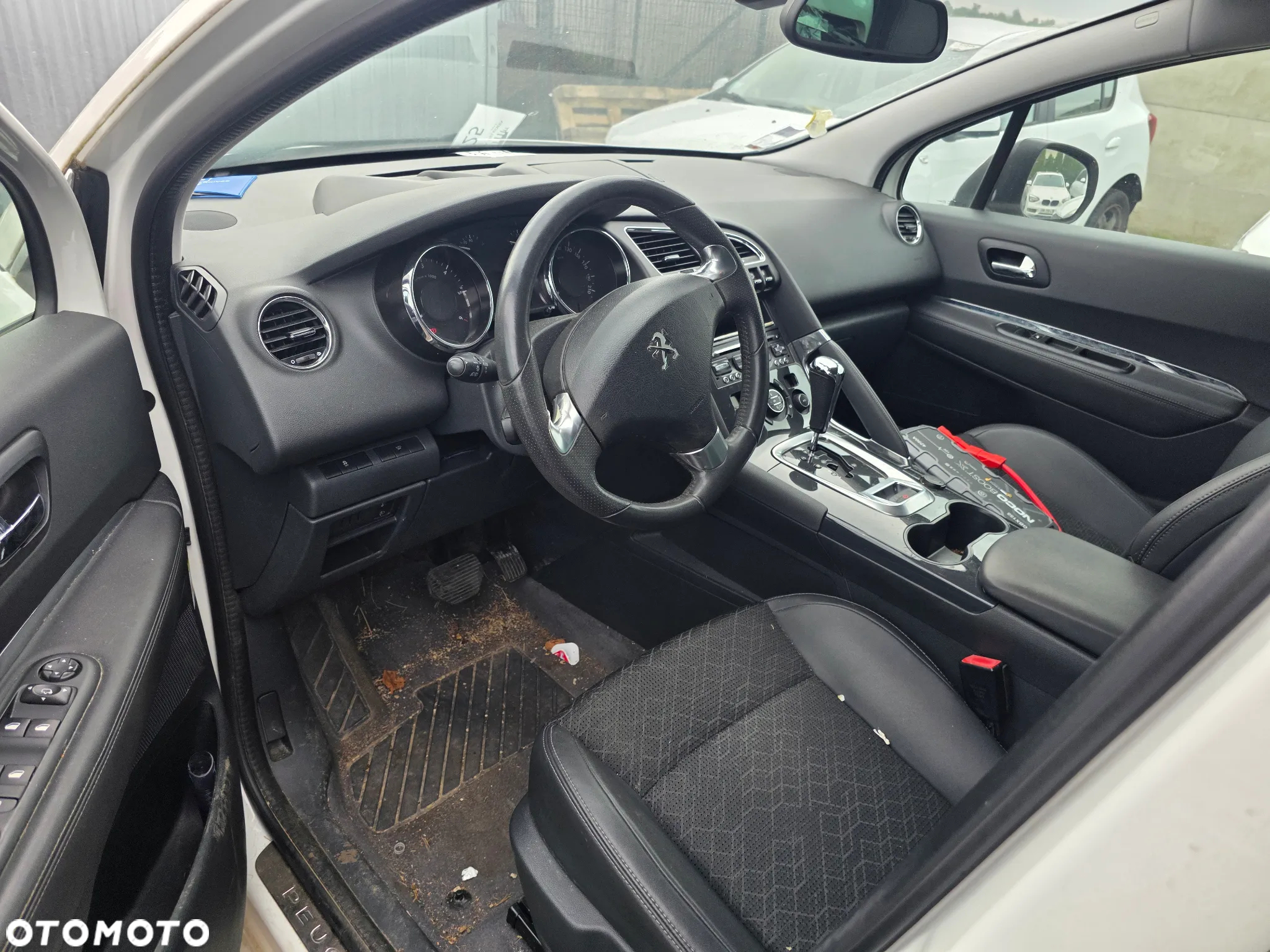 Peugeot 3008 BlueHDi 120 EAT6 Stop & Start Allure - 11