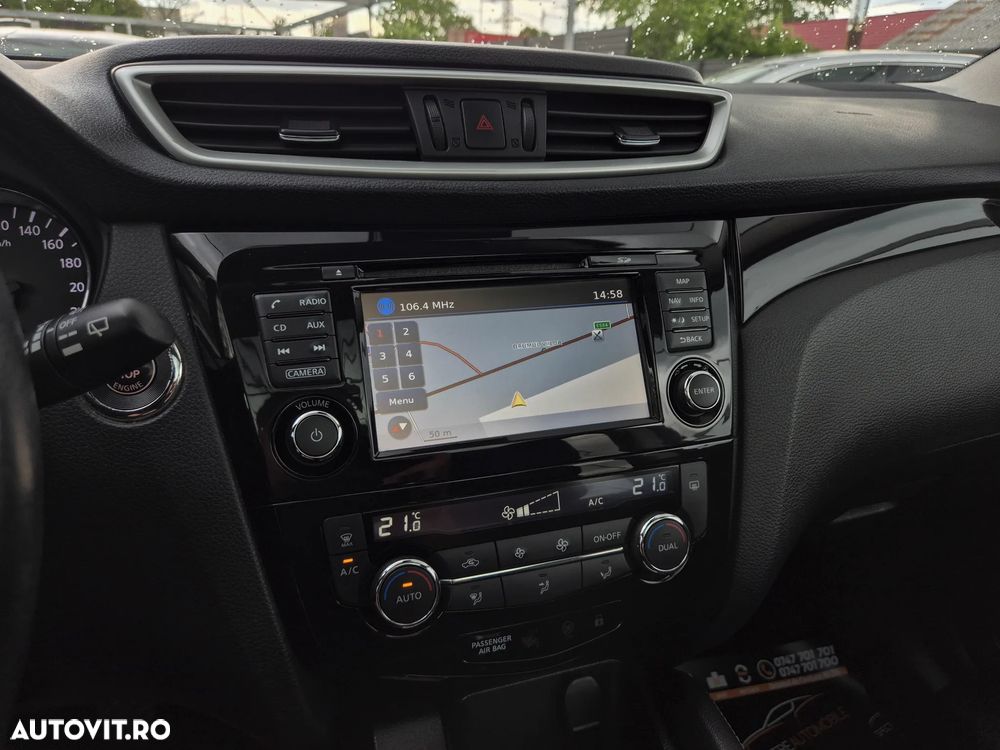 Nissan Qashqai 1.5 DCI Start/Stop Tekna - 25