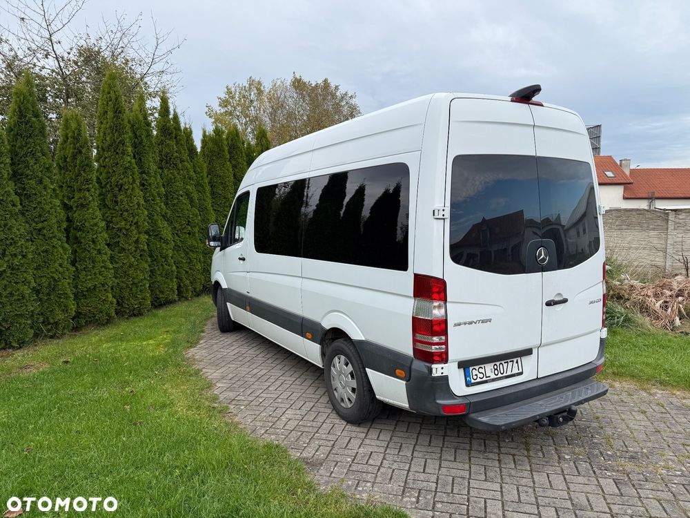 Mercedes-Benz Sprinter - 1