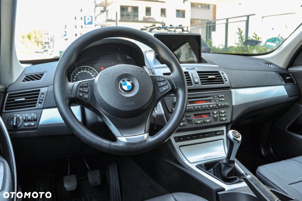 BMW X3 2.0d - 9