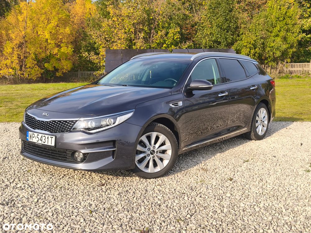 Kia Optima - 10