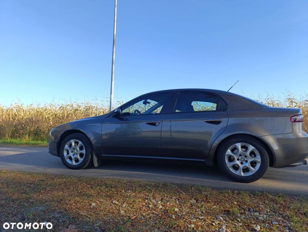 Alfa Romeo 159 1.9JTDM Impression - 5
