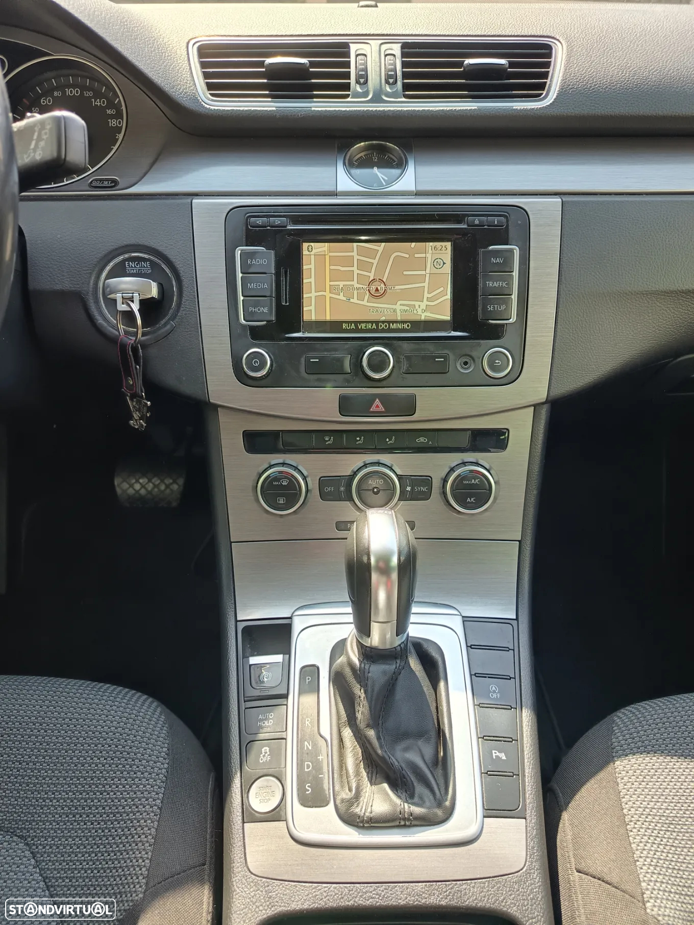 VW Passat Variant - 8