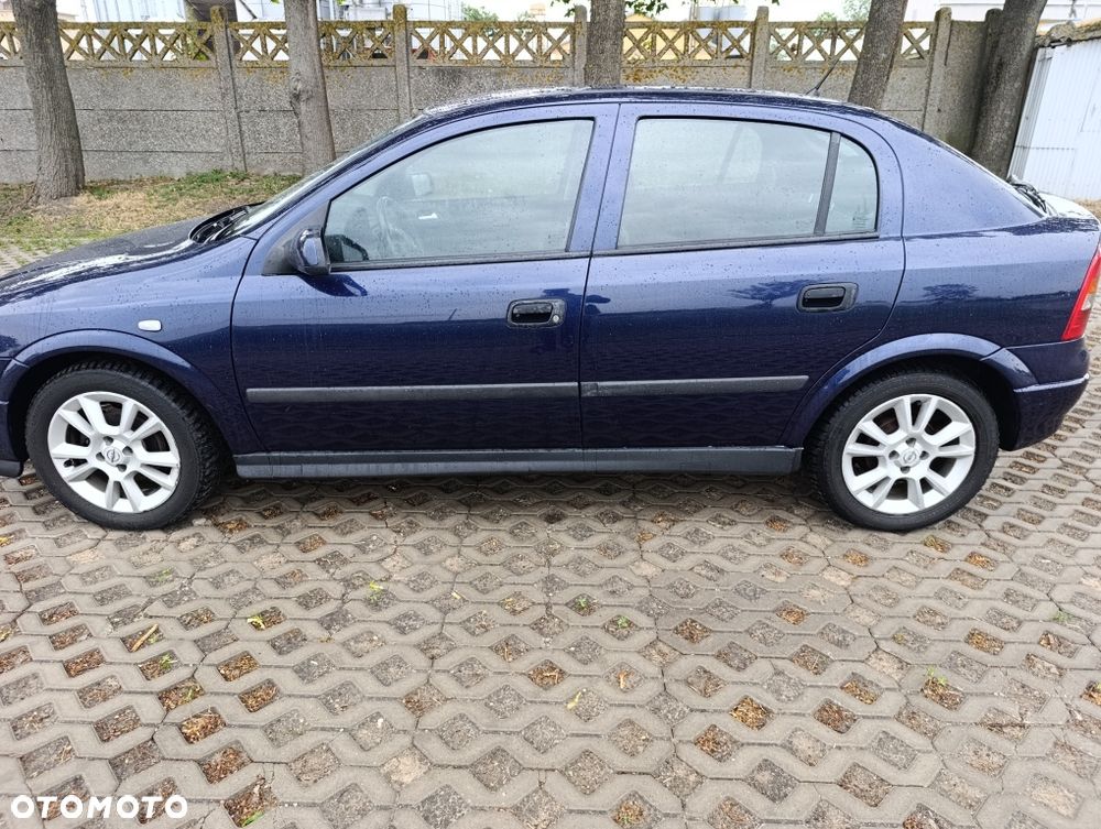 Opel Astra - 5