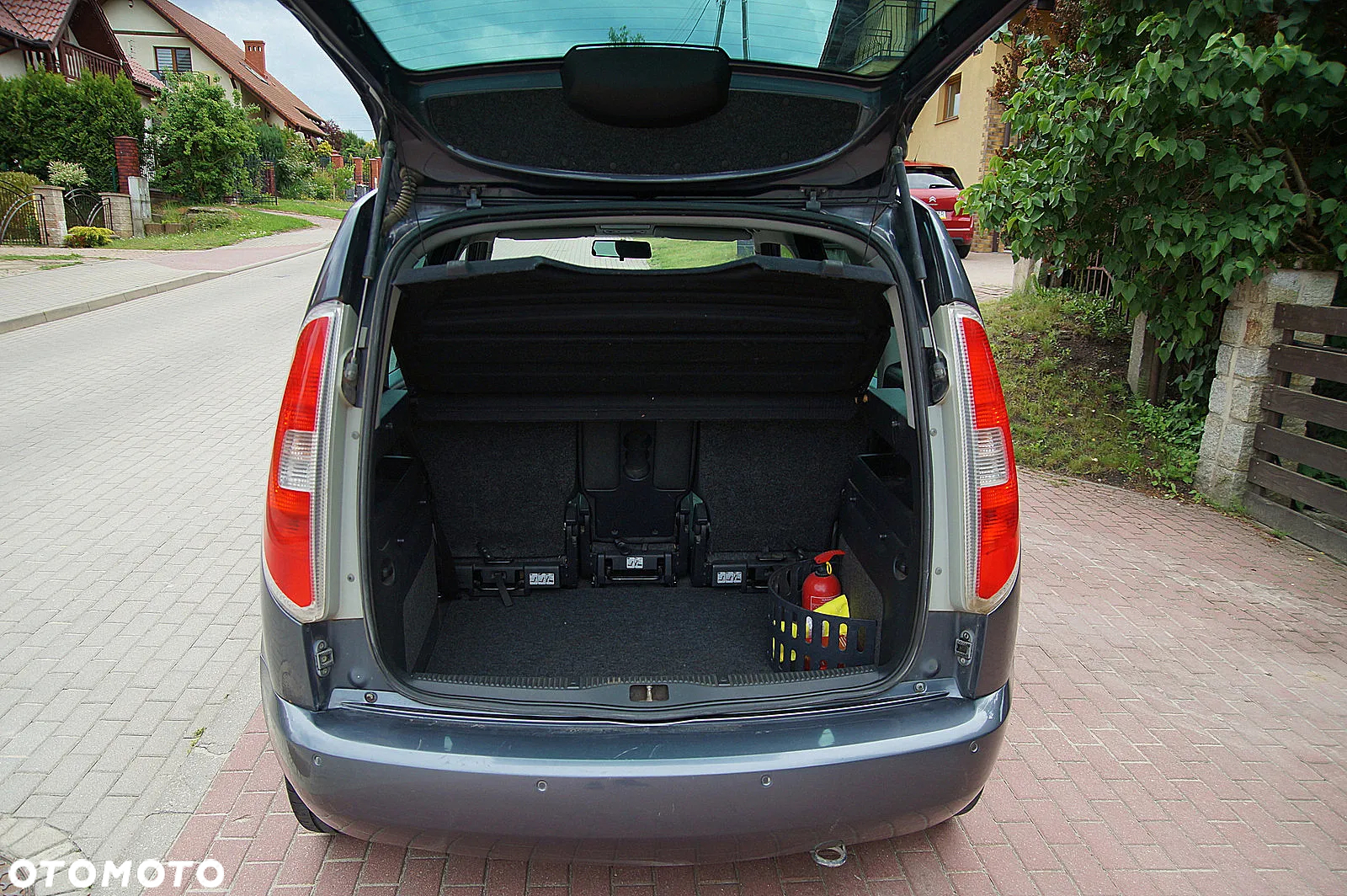 Skoda Roomster 1.2 12V HTP Style - 17