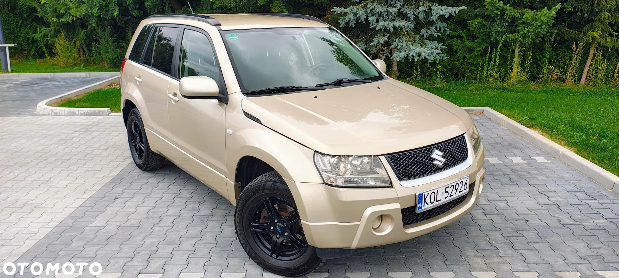 Suzuki Grand Vitara 2.0 Comfort + - 2