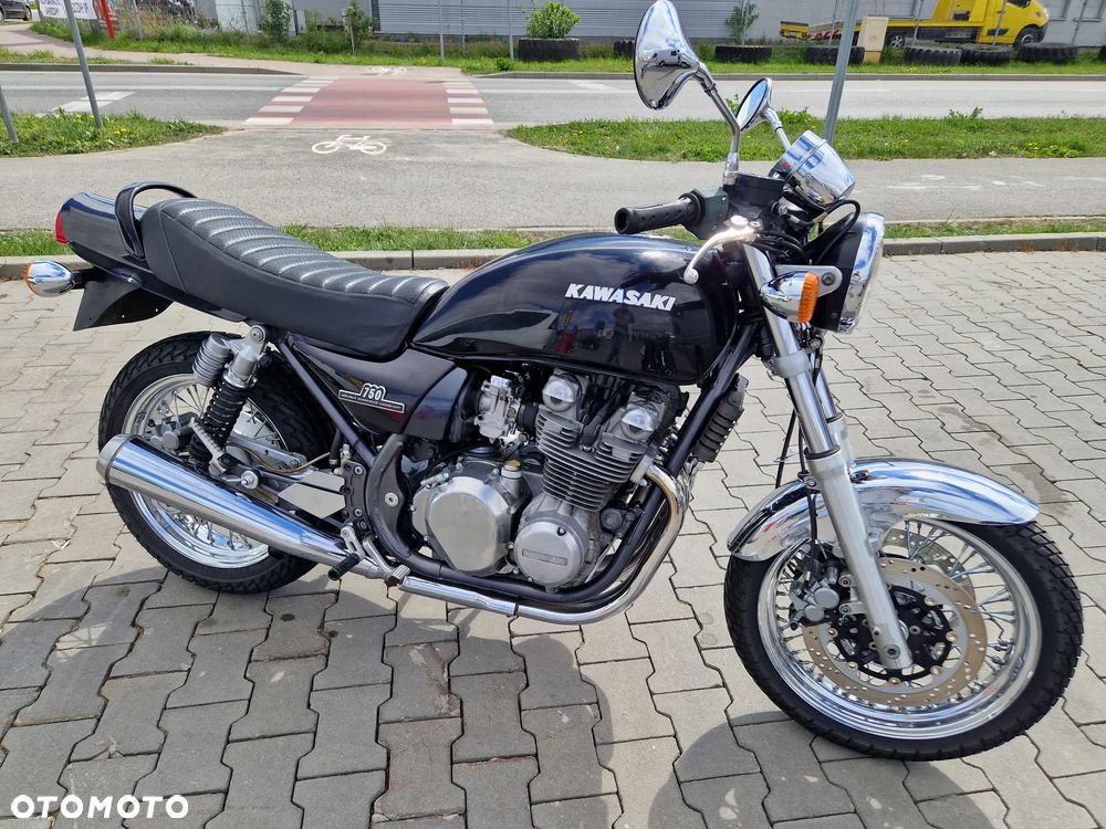 Kawasaki Zephyr - 10
