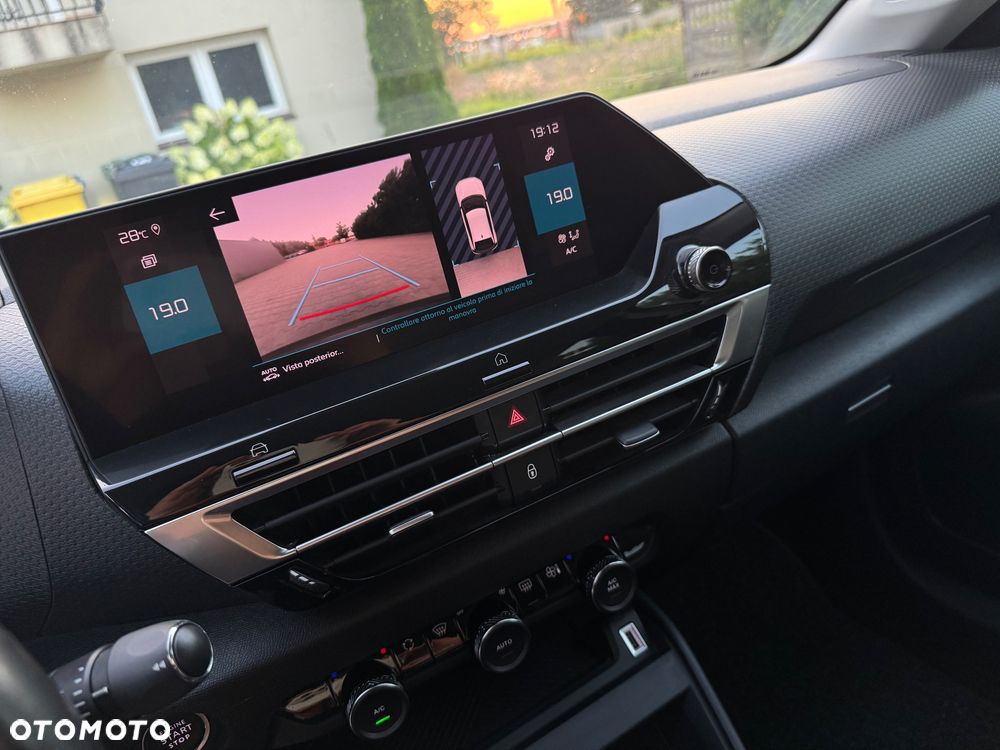 Citroën C4 BlueHDi 130 Stop&Start EAT8 SHINE - 10