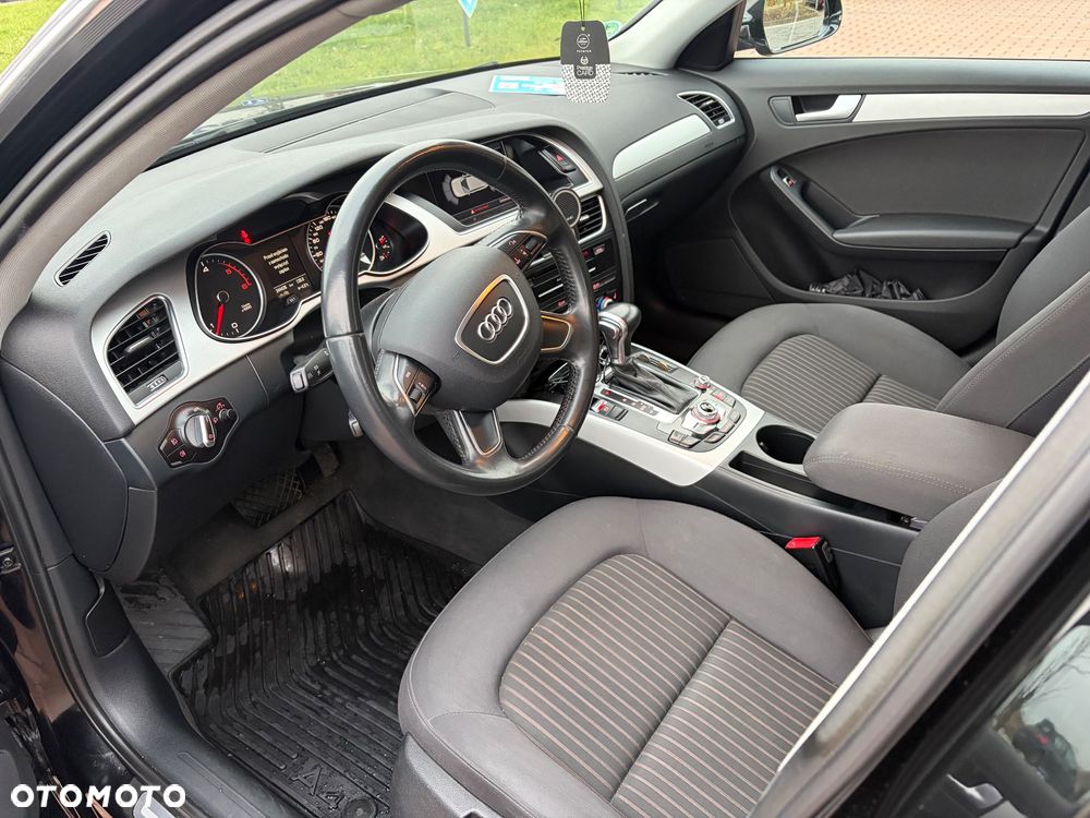 Audi A4 Avant 2.0 TDI DPF clean diesel multitronic S line Sportpaket - 7