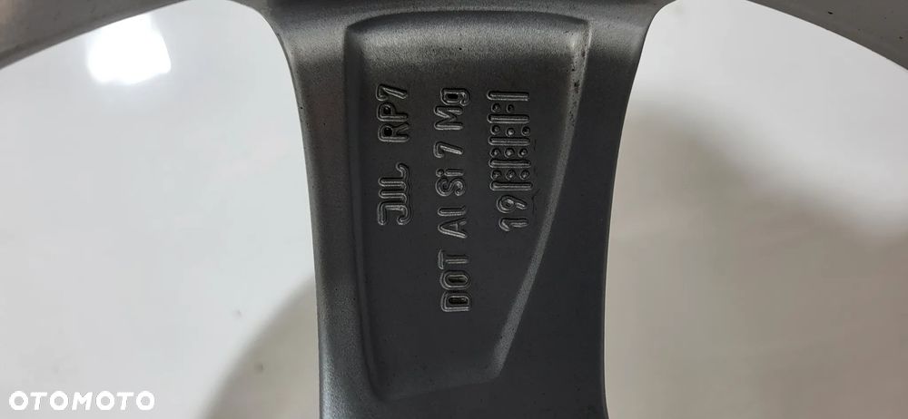 Audi A4 B9 Felgi Aluminiowe 17 5X112 - 10