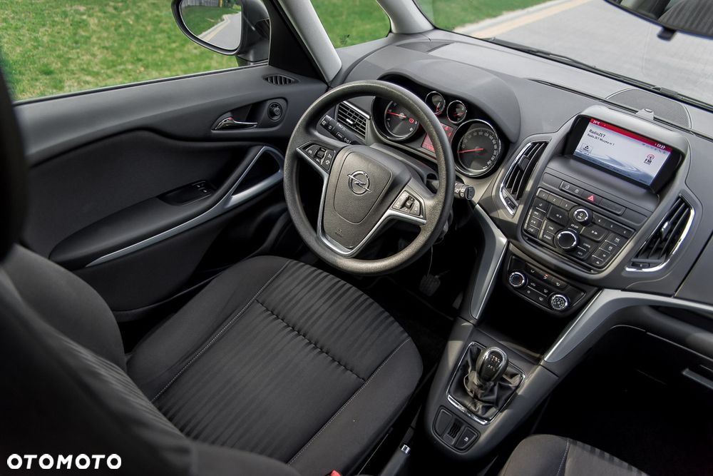 Opel Zafira Tourer 1.4 Turbo Active - 34