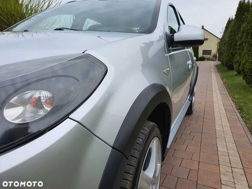 Dacia Sandero Stepway dCi 90 Prestige - 32