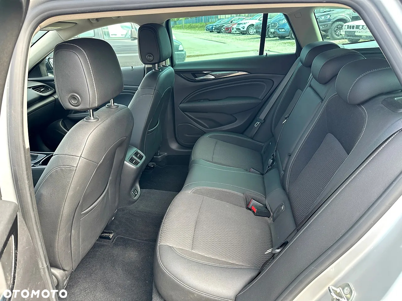 Opel Insignia 2.0 CDTI Ultimate S&S - 8