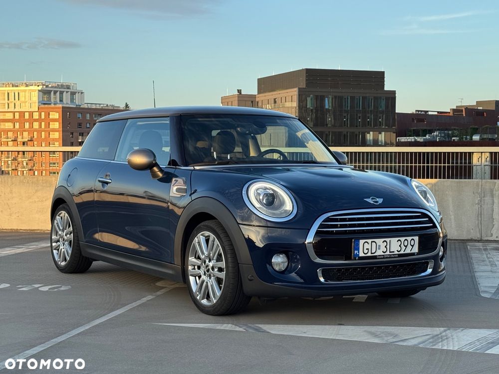 MINI Cooper Seven - 1
