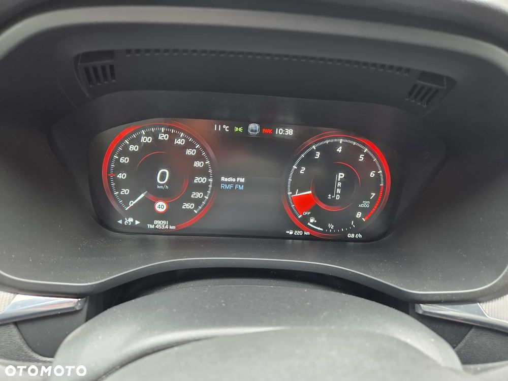 Volvo XC 60 T6 AWD R-Design - 5