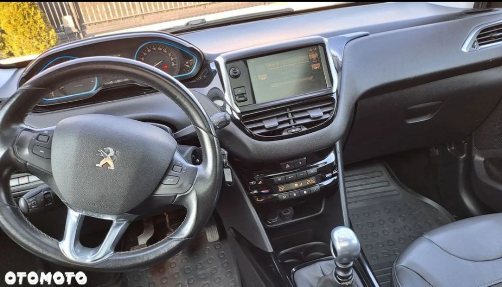 Peugeot 2008 1.6 BlueHDi Allure - 7