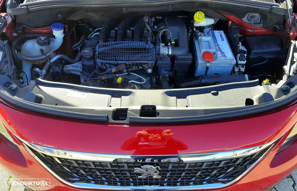 Peugeot 2008 1.2 PureTech Allure - 19