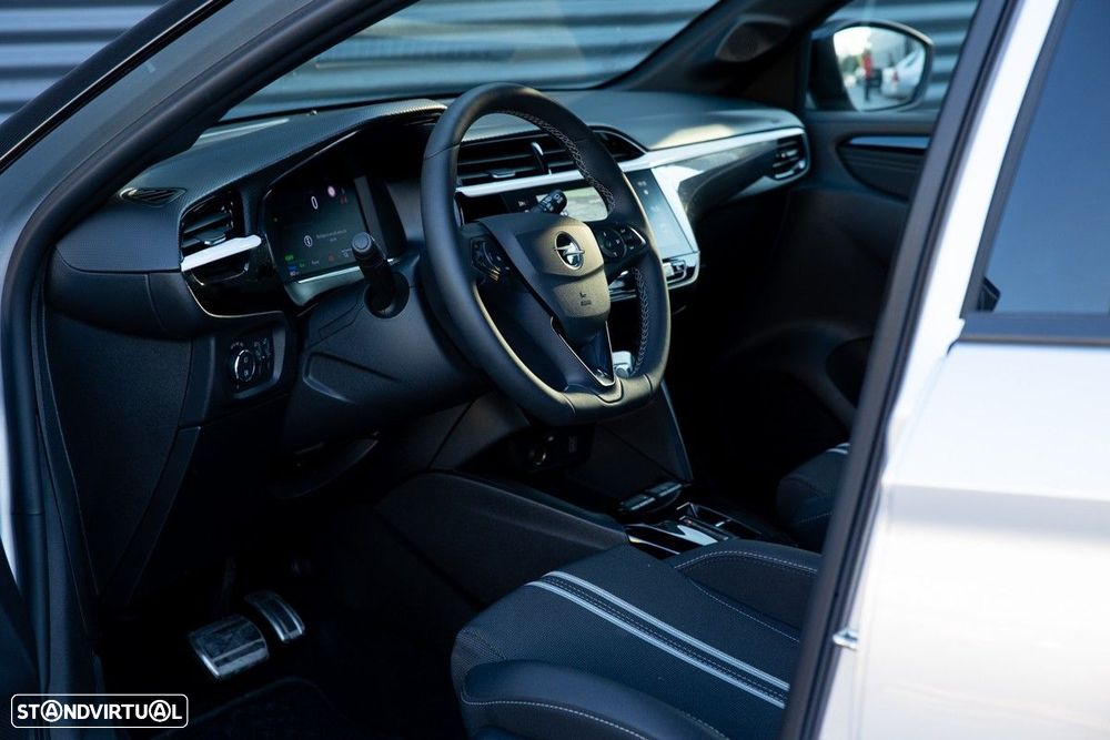 Opel Corsa-e e-GS - 24