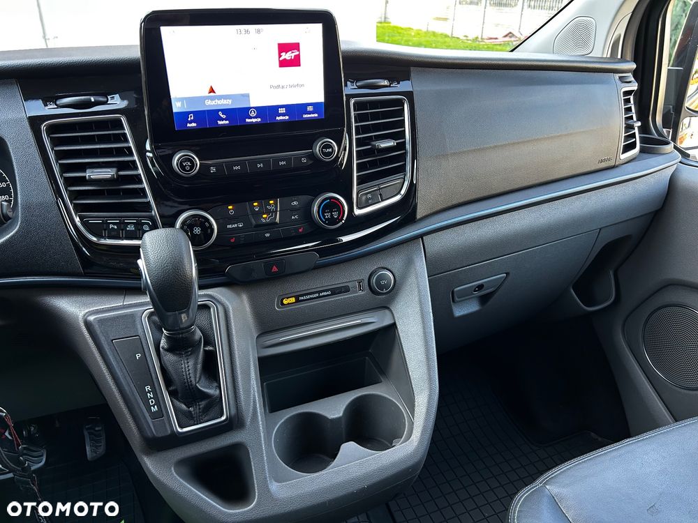 Ford Tourneo Custom - 20
