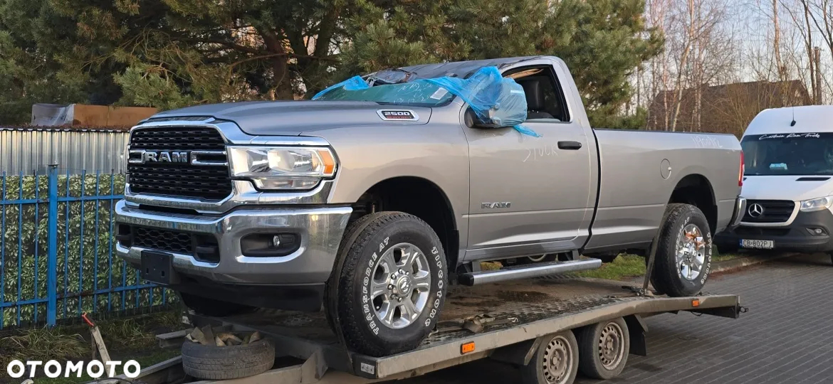 RAM 2500 - 24