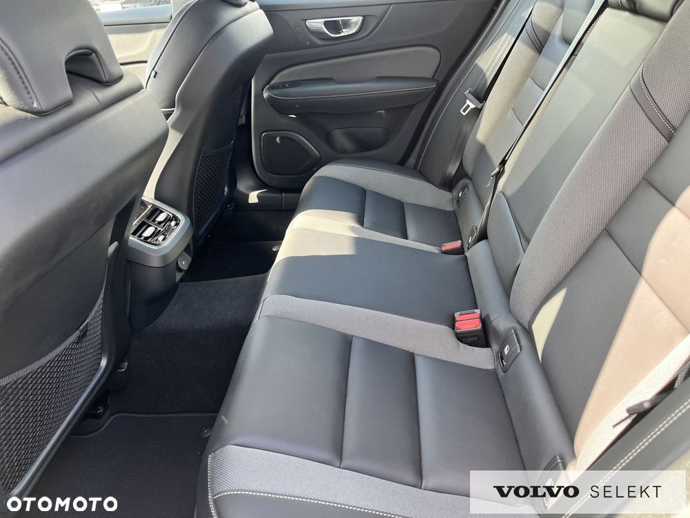 Volvo S60 - 28