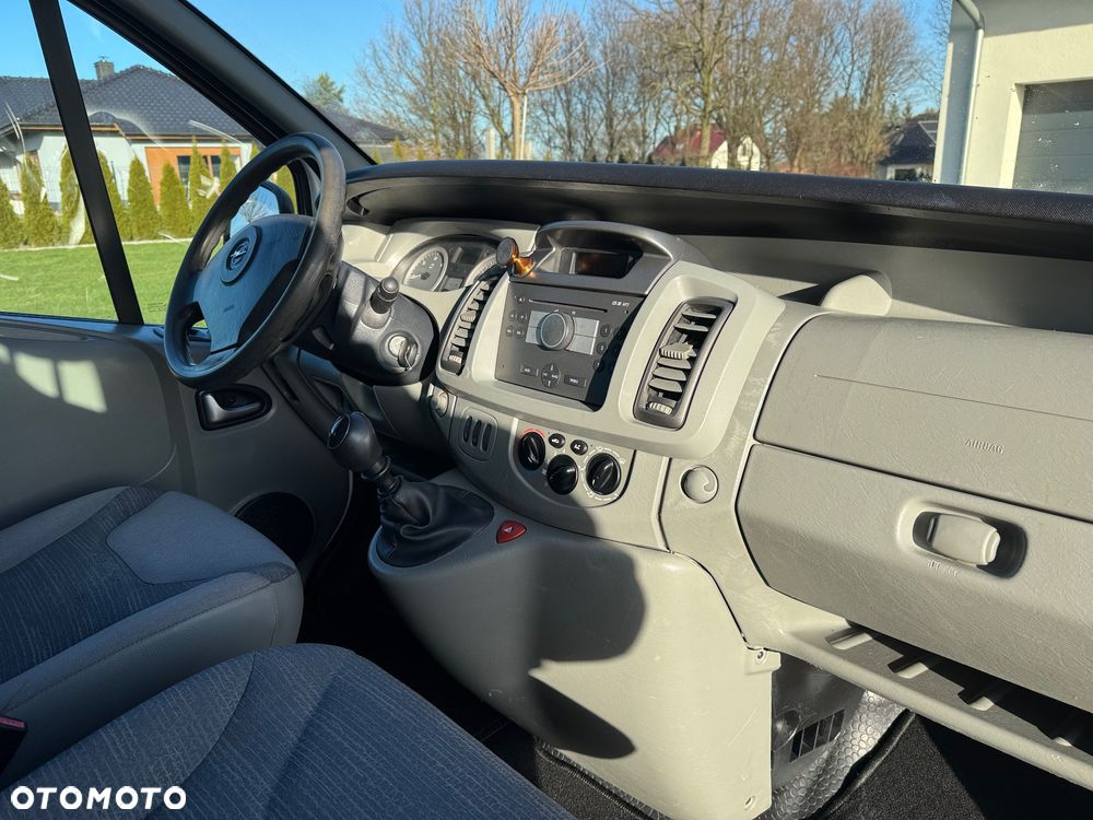 Opel Vivaro L1H1 2.9t - 30