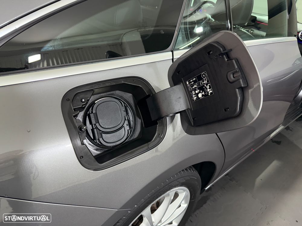 Mercedes-Benz CLA 250 e Shooting Brake Progressive - 31