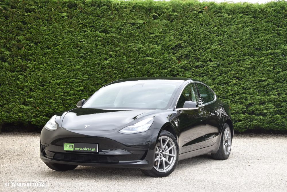 Tesla Model 3 Standard Range Plus RWD - 1