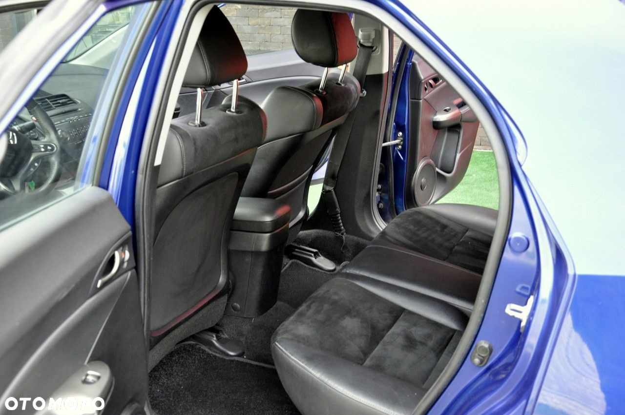 Honda Civic 1.8 Sport - 27